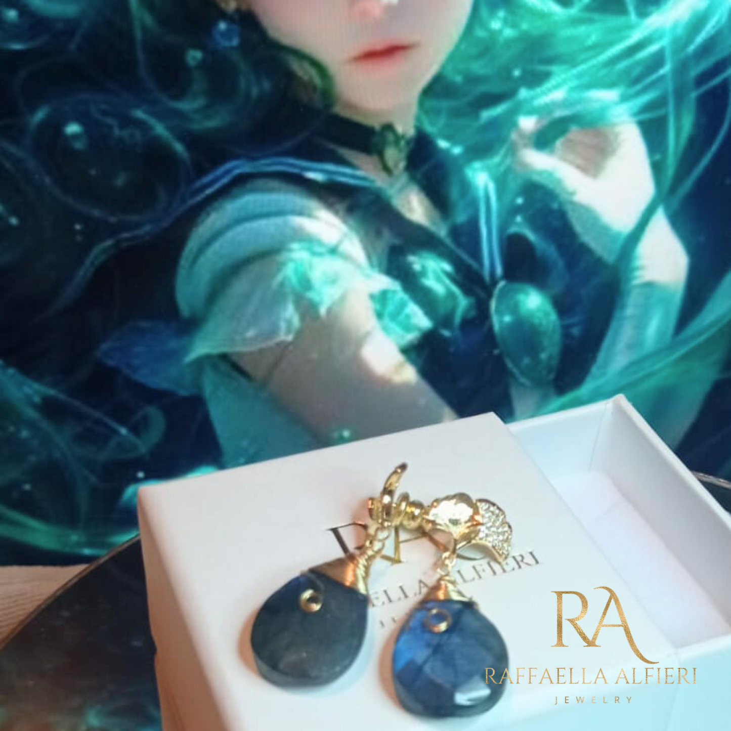 Labradorite drop earrings with ginko leaf pin. Blue labradorite dangle earrings. (Copia)