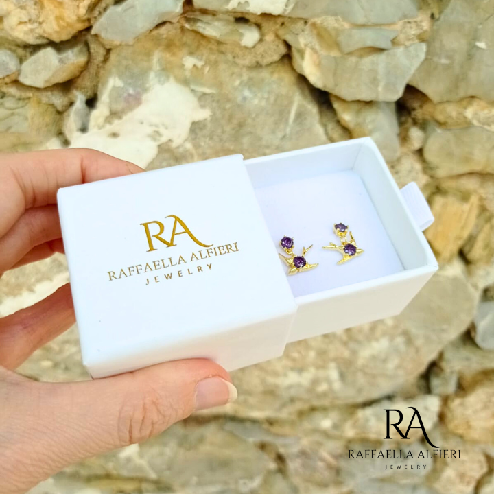Titanic earrings Rose embarkation scene