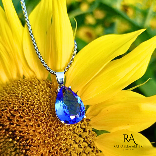 Collana Howl Moving Castle in acciaio - Pendente in Cristallo con taglio a Diamante color zaffiro