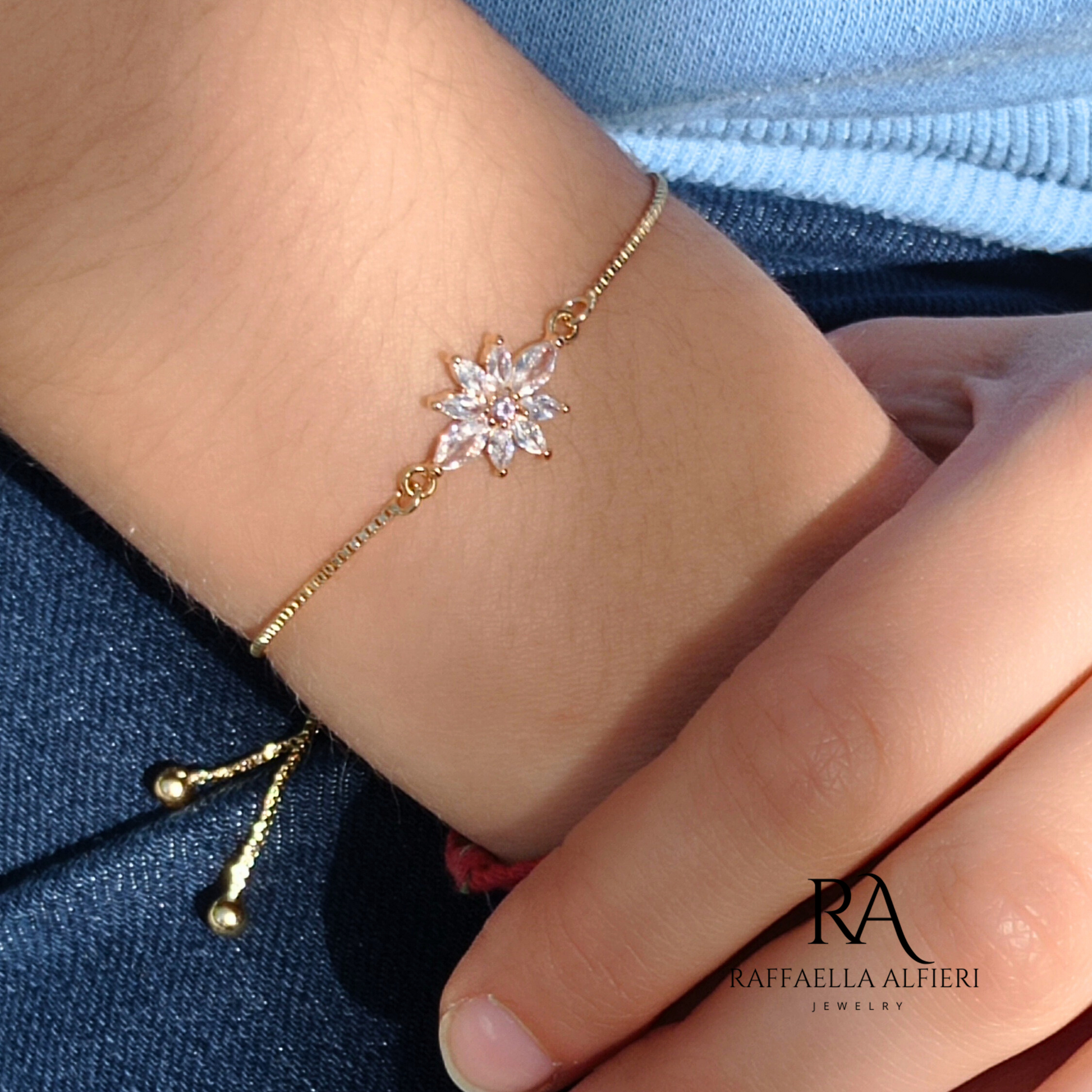 braccialetto da donna minimalista con zirconi