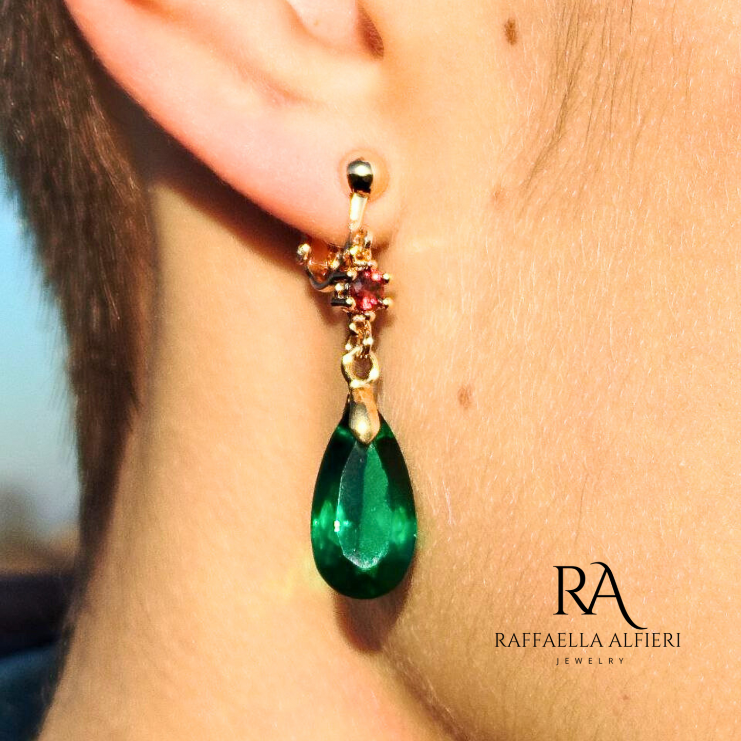 emerald dangle earrings
